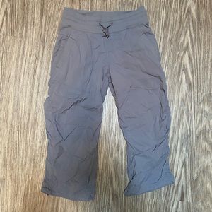 Lulu lemon, Cropped studio pants